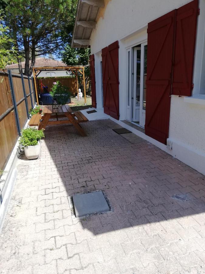 Manon Lägenhet Biganos Exteriör bild